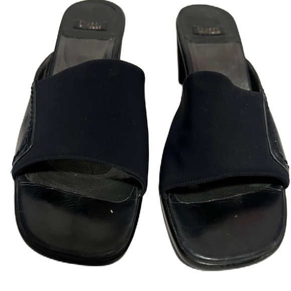 Stuart Weitzman Navy Mules Modern Minimalist Design - Picture 1 of 3